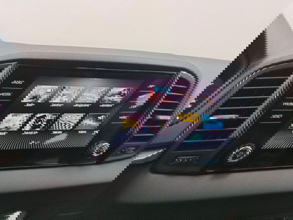 Skoda Karoq usata a Como (15)