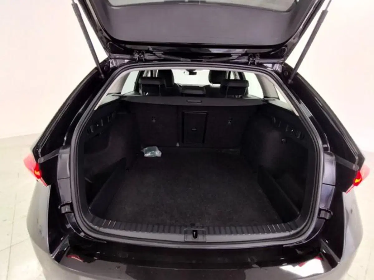 Skoda Octavia Station Wagon usata a Como (18)