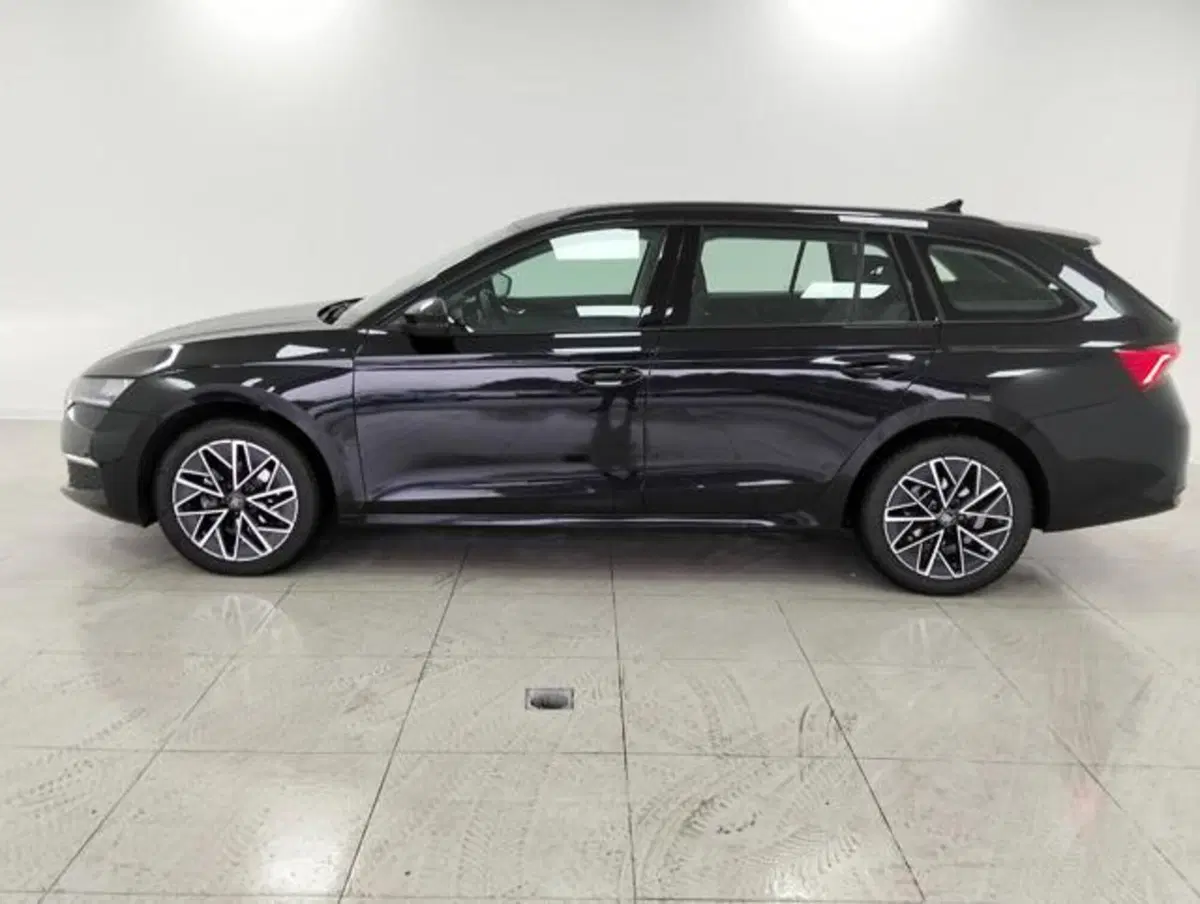 Skoda Octavia Station Wagon usata a Como (8)