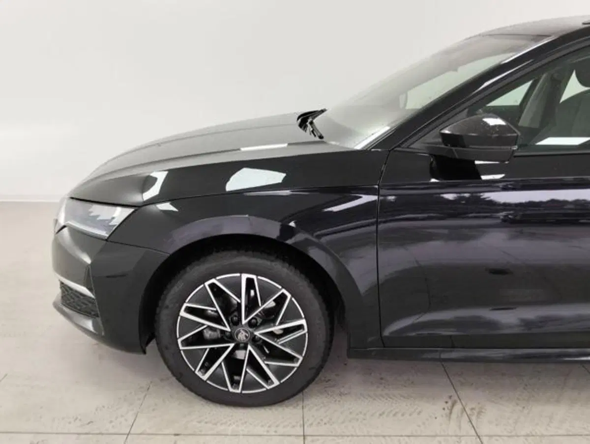 Skoda Octavia Station Wagon usata a Como (9)