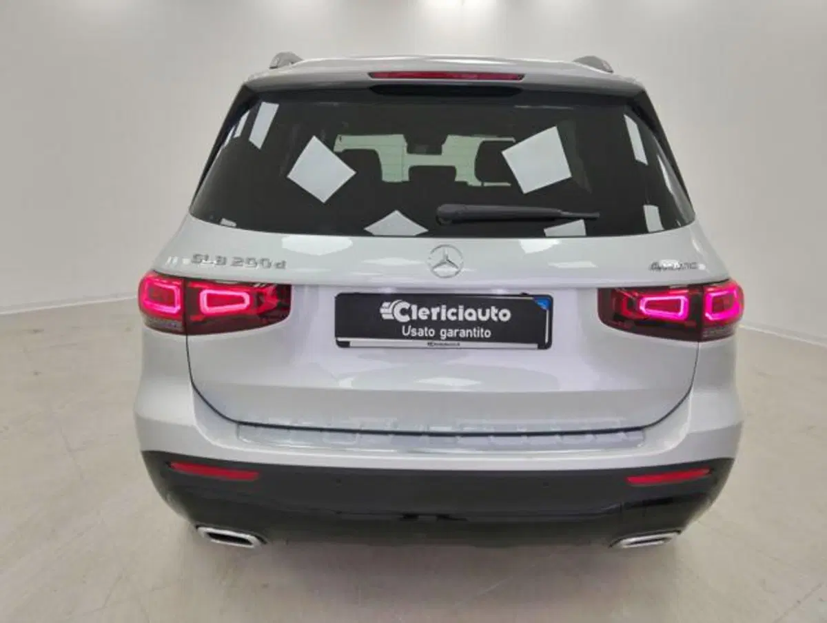 Mercedes-Benz GLB usata a Como (7)