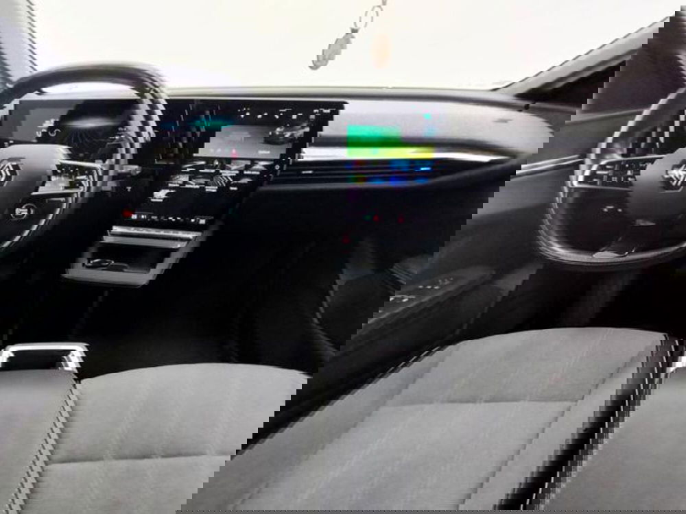 Renault Megane E-Tech Electric usata a Como (4)