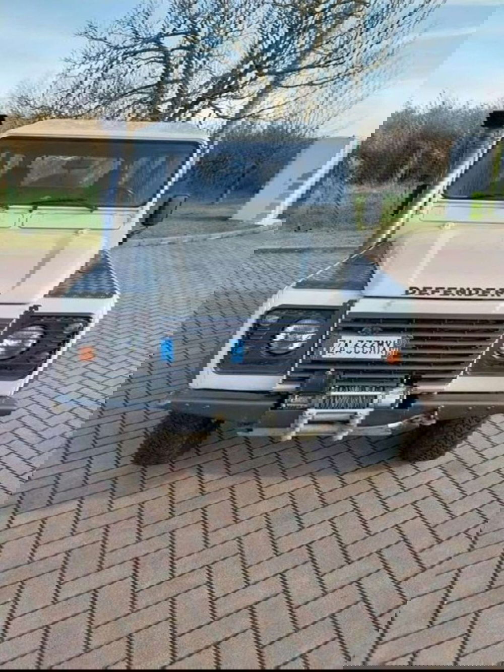 Land Rover Defender usata a Firenze (8)