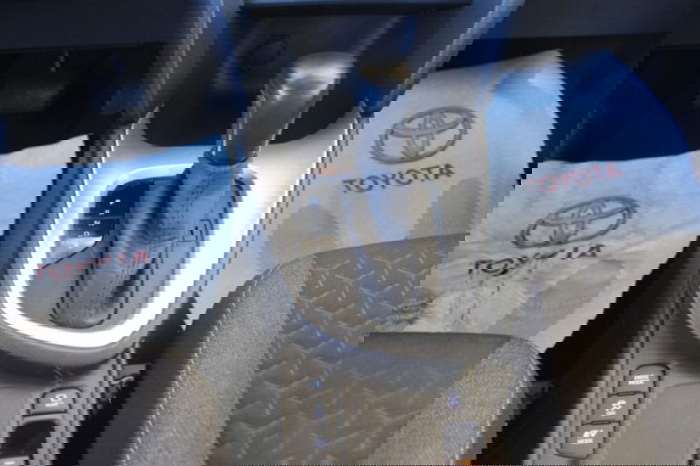 Toyota Yaris Cross usata a Roma (16)