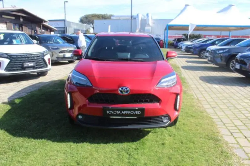 Toyota Yaris Cross usata a Roma (4)