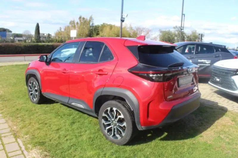 Toyota Yaris Cross usata a Roma (5)