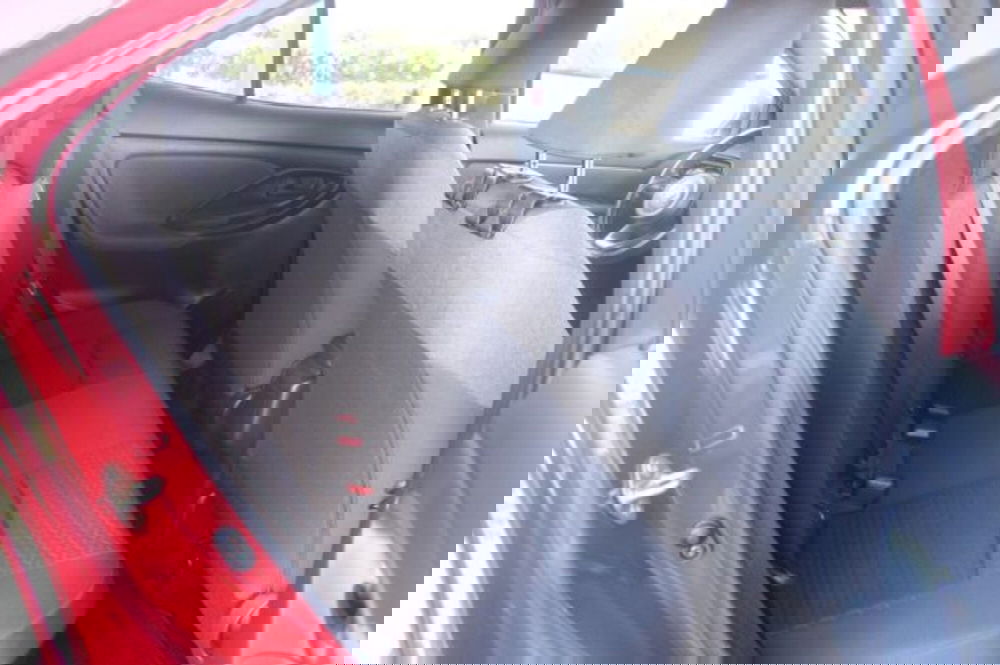 Toyota Yaris Cross usata a Roma (8)