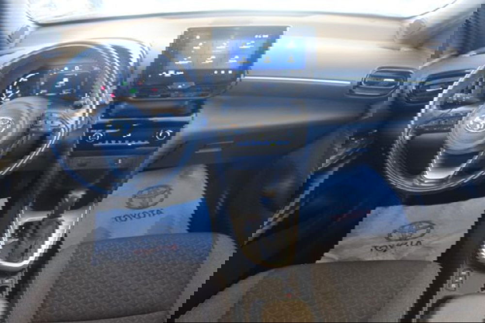 Toyota Yaris Cross usata a Roma (9)