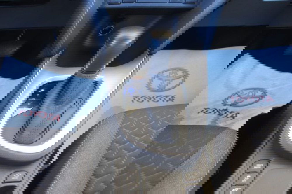 Toyota Yaris Cross usata a Roma (17)