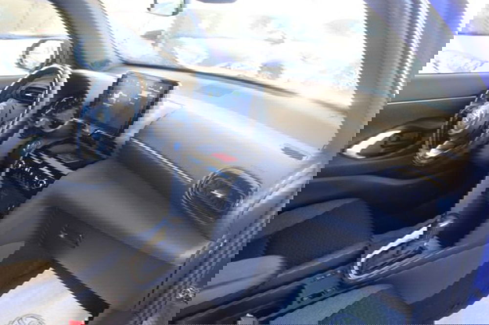 Toyota Yaris Cross usata a Roma (6)