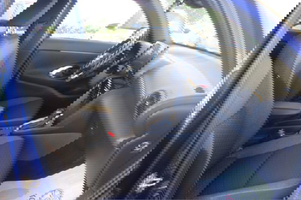 Toyota Yaris Cross usata a Roma (7)