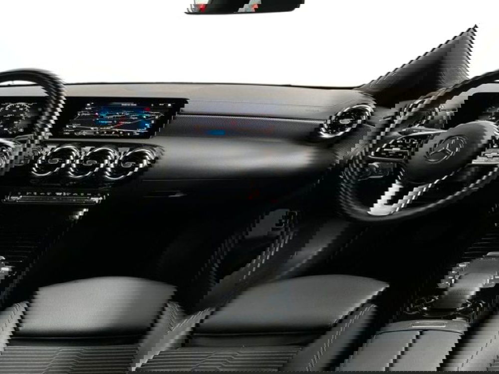 Mercedes-Benz CLA Shooting Brake usata a Verona (9)