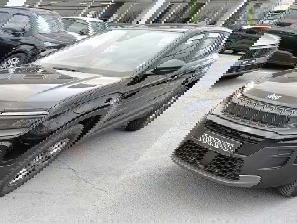 Jeep Avenger nuova a Brescia