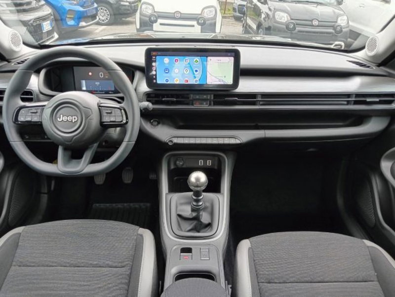 Jeep Avenger nuova a Brescia (11)