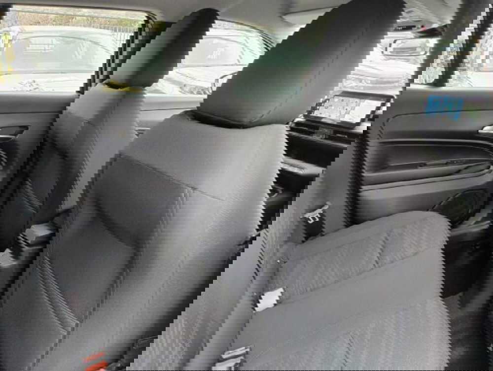 Jeep Avenger nuova a Brescia (18)