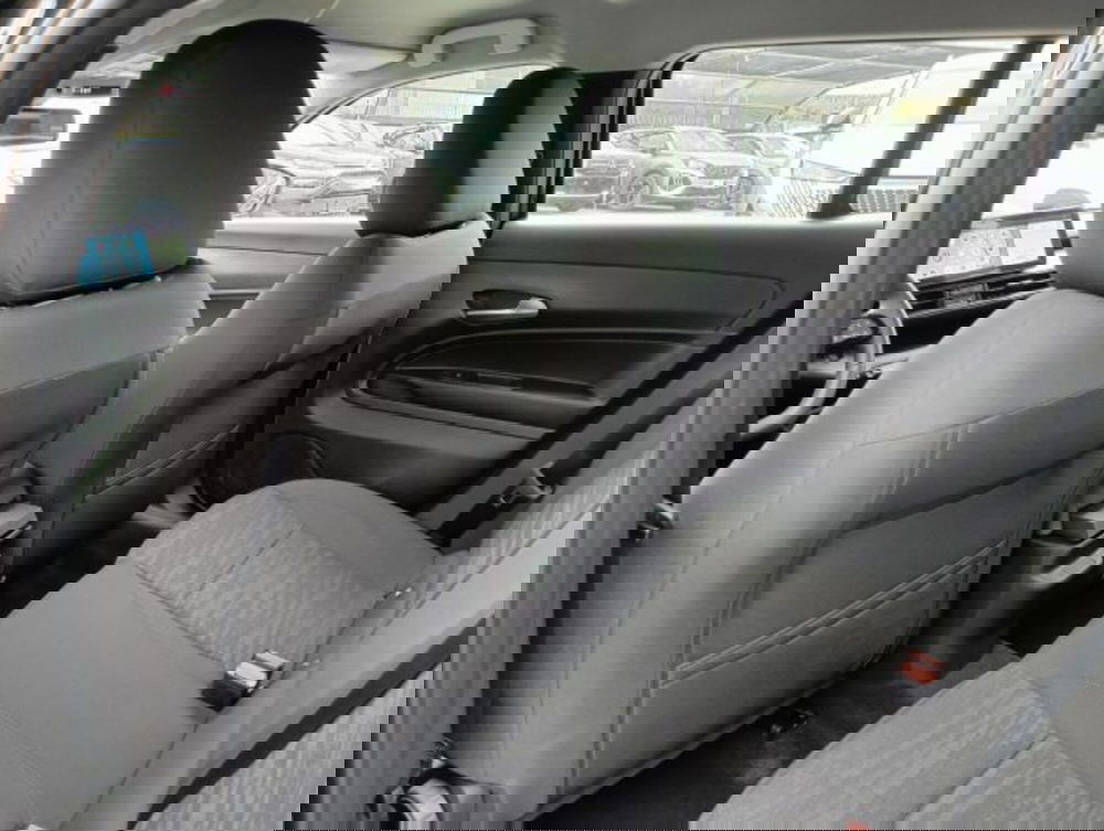 Jeep Avenger nuova a Brescia (19)