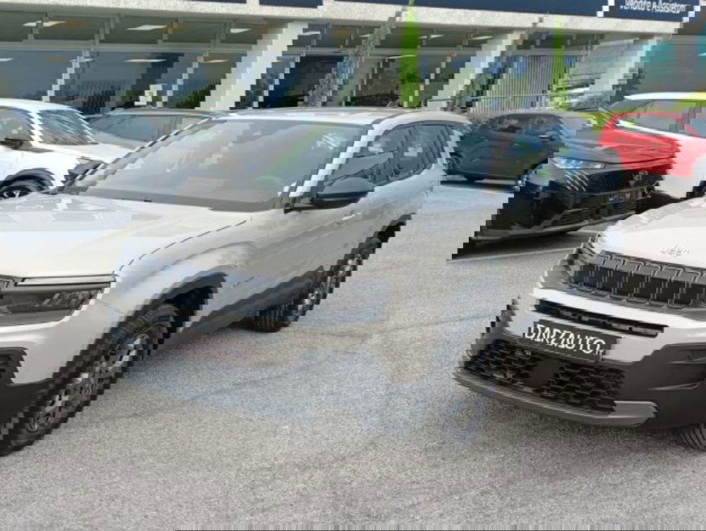 Jeep Avenger nuova a Brescia