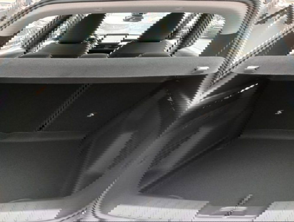 Jeep Avenger nuova a Brescia (14)