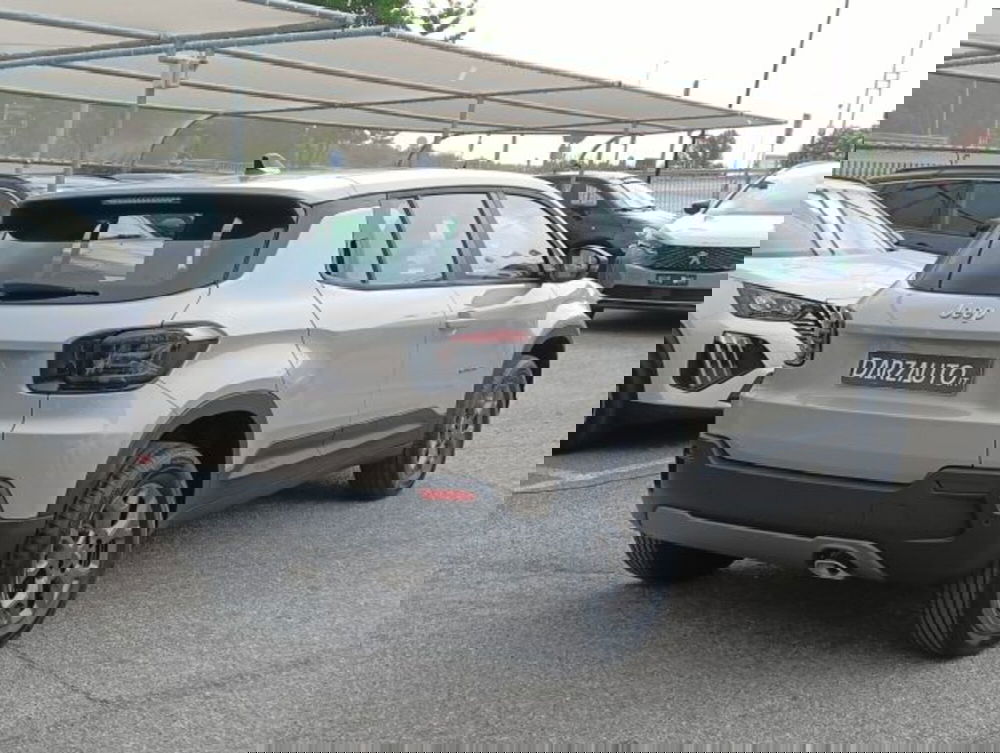 Jeep Avenger nuova a Brescia (5)