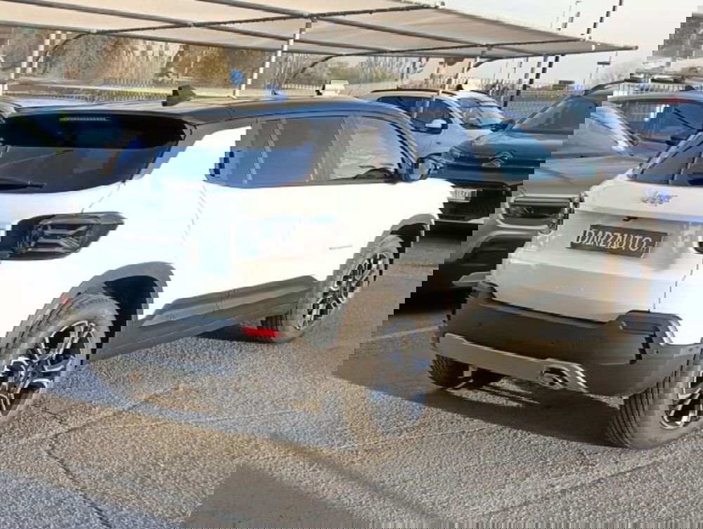 Jeep Avenger nuova a Brescia (5)