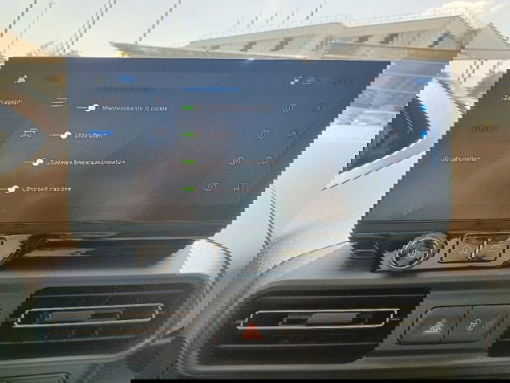 Peugeot Rifter nuova a Brescia (12)