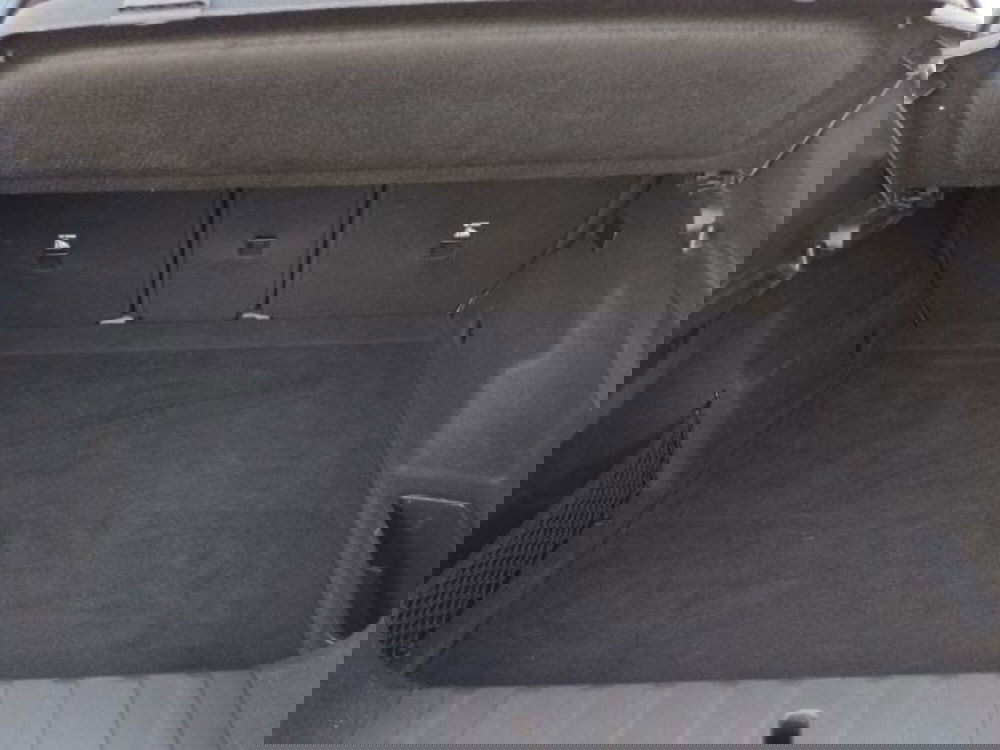 BMW iX2 usata a Verona (14)