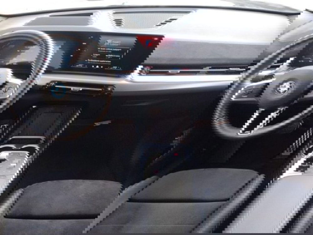 BMW iX2 usata a Verona (8)