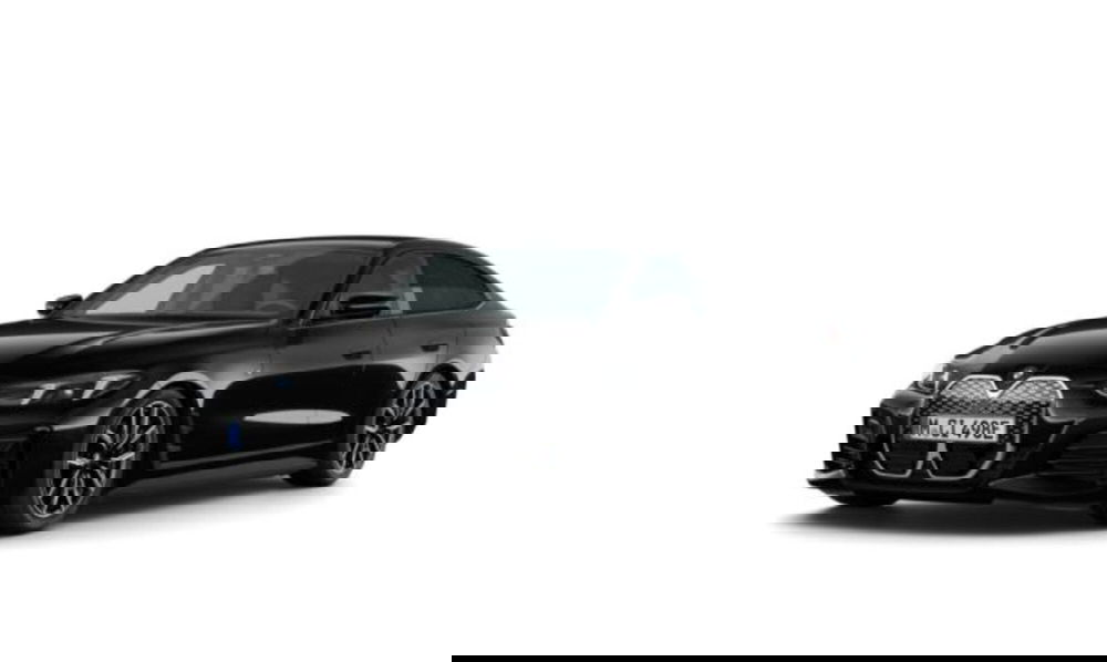 BMW i4 nuova a Verona