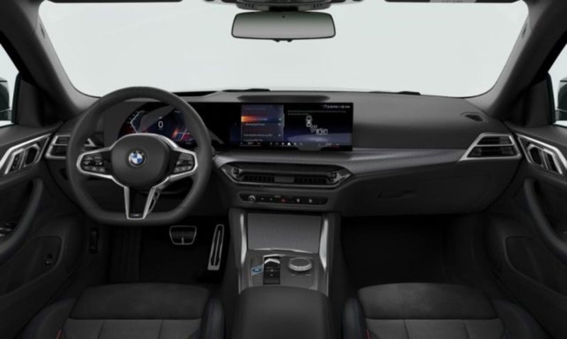 BMW i4 nuova a Verona (3)