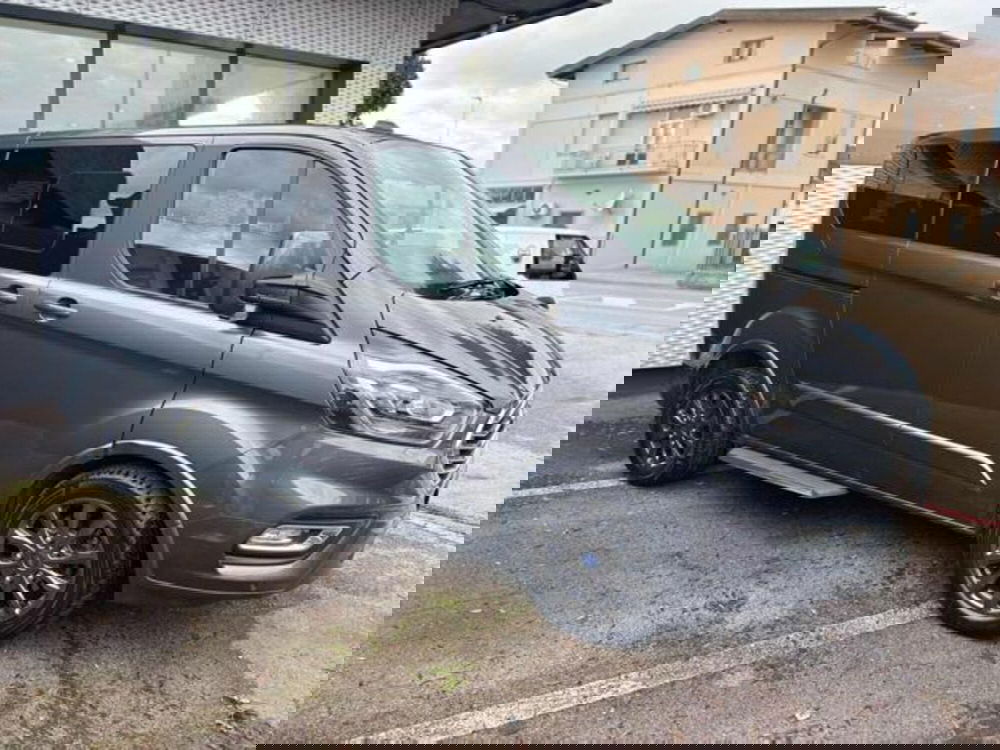 Ford Tourneo Custom usata a Pesaro-Urbino