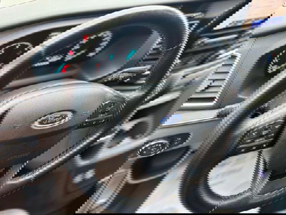 Ford Tourneo Custom usata a Pesaro-Urbino (11)