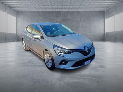 Renault Clio TCe 90 CV 5 porte Business del 2022 usata a Bari