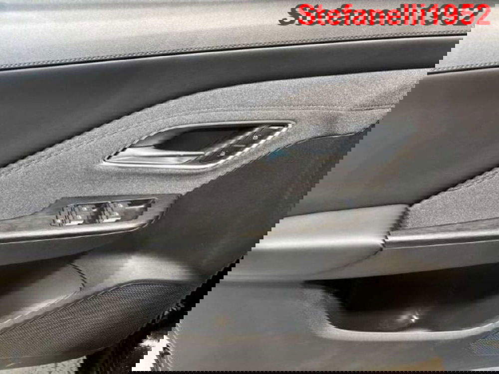 Mg ZS EV nuova a Bologna (10)