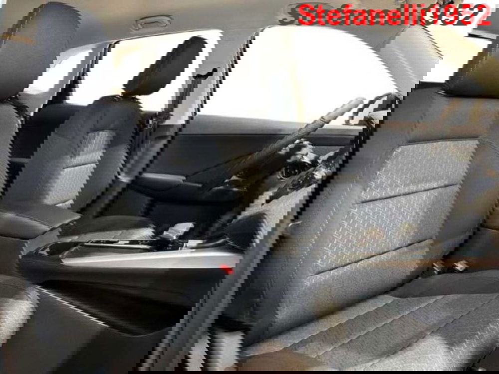 Mg ZS EV nuova a Bologna (16)