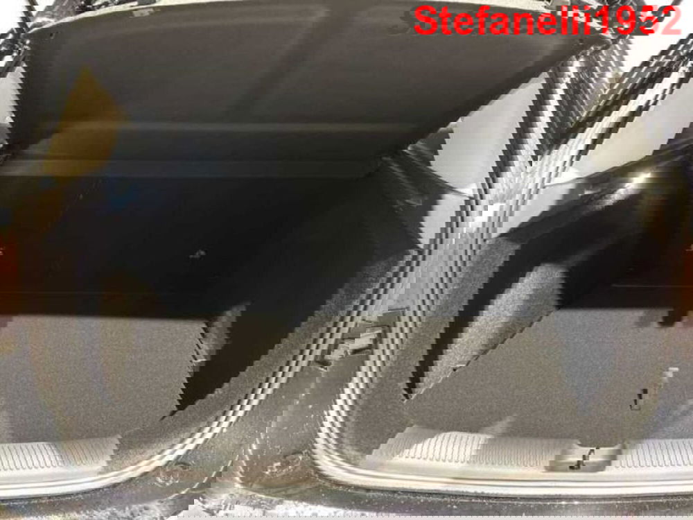 Mg ZS EV nuova a Bologna (7)