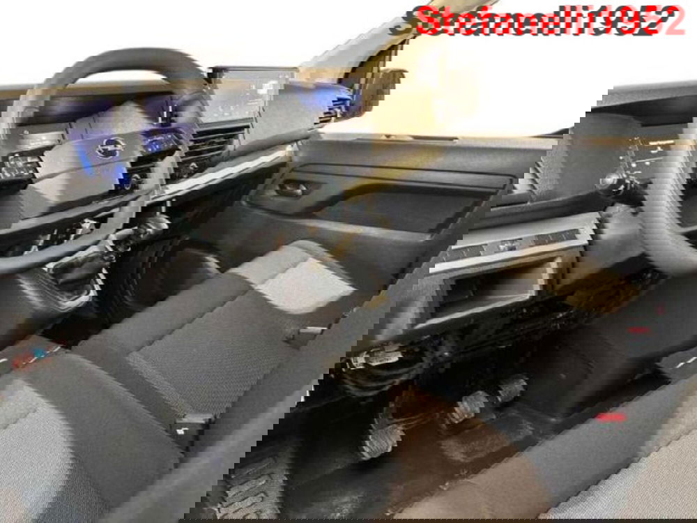 Opel Vivaro Furgone nuova a Bologna (11)