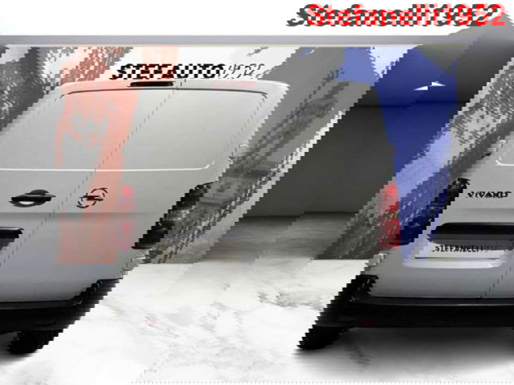 Opel Vivaro Furgone nuova a Bologna (6)