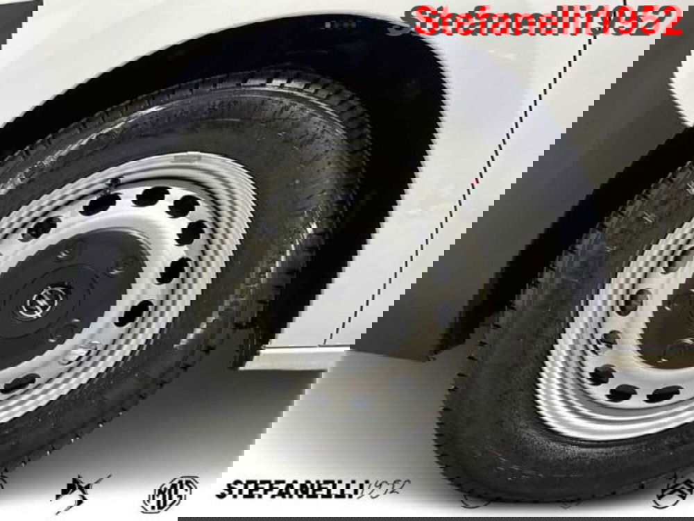 Opel Vivaro Furgone nuova a Bologna (8)