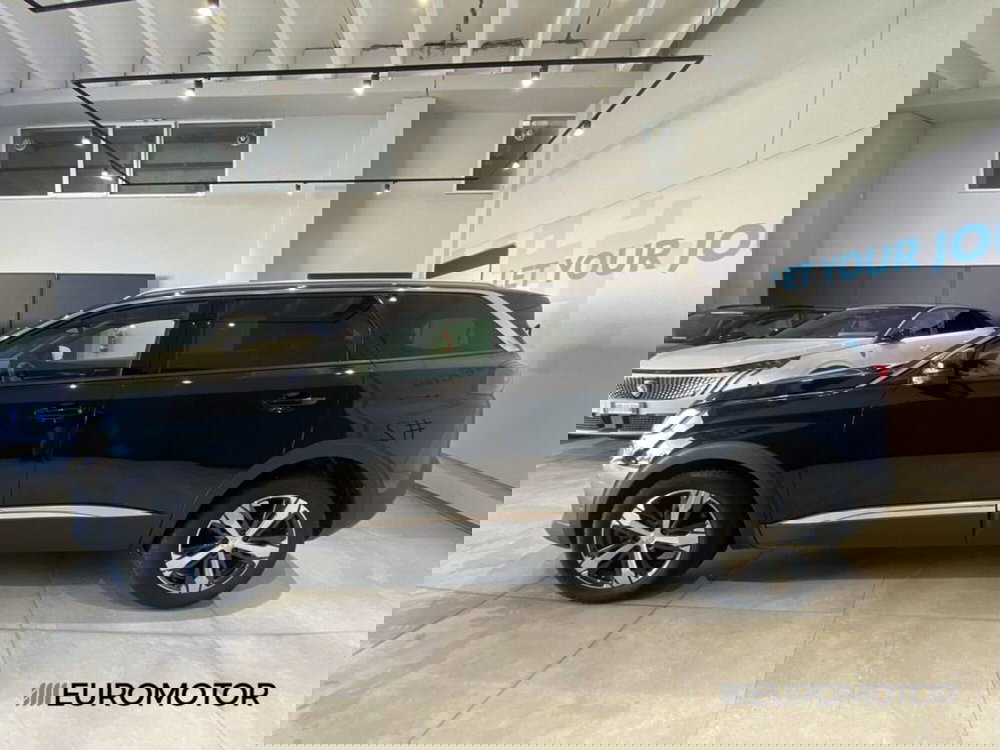 Peugeot 5008 usata a Bari (11)