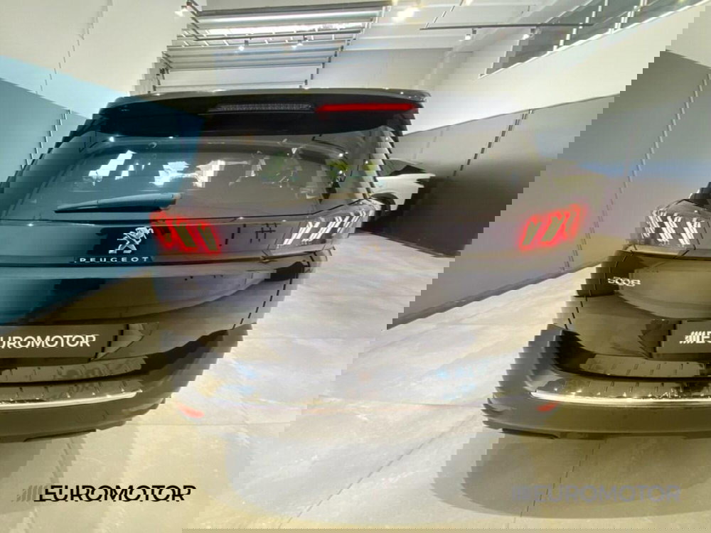 Peugeot 5008 usata a Bari (8)