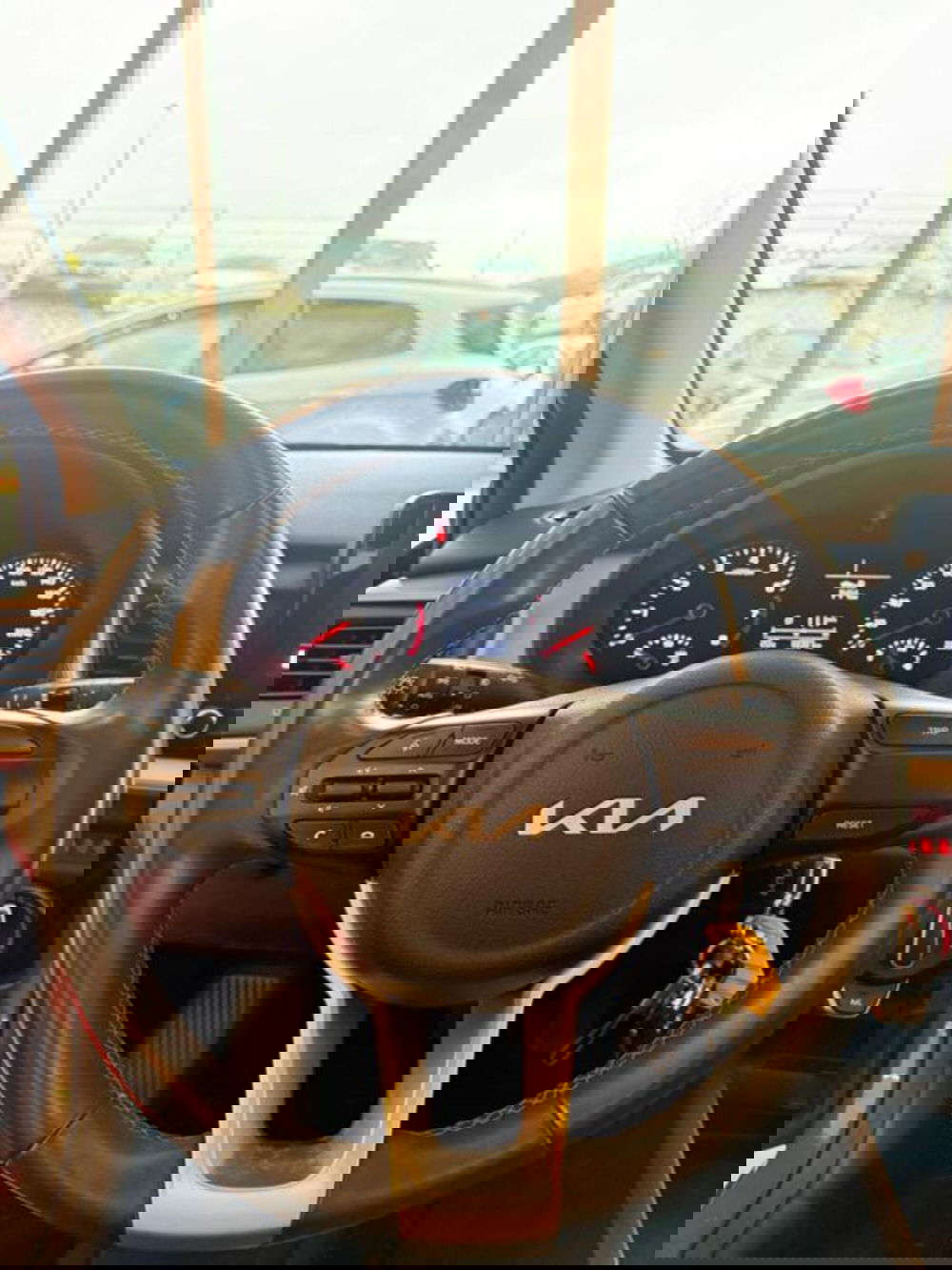 Kia Stonic usata a Sassari (11)