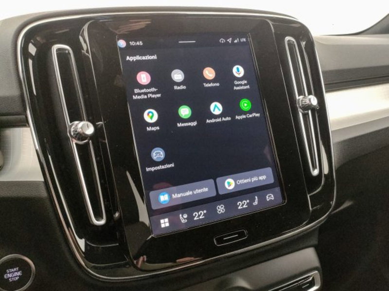 Volvo XC40 nuova a Modena (15)