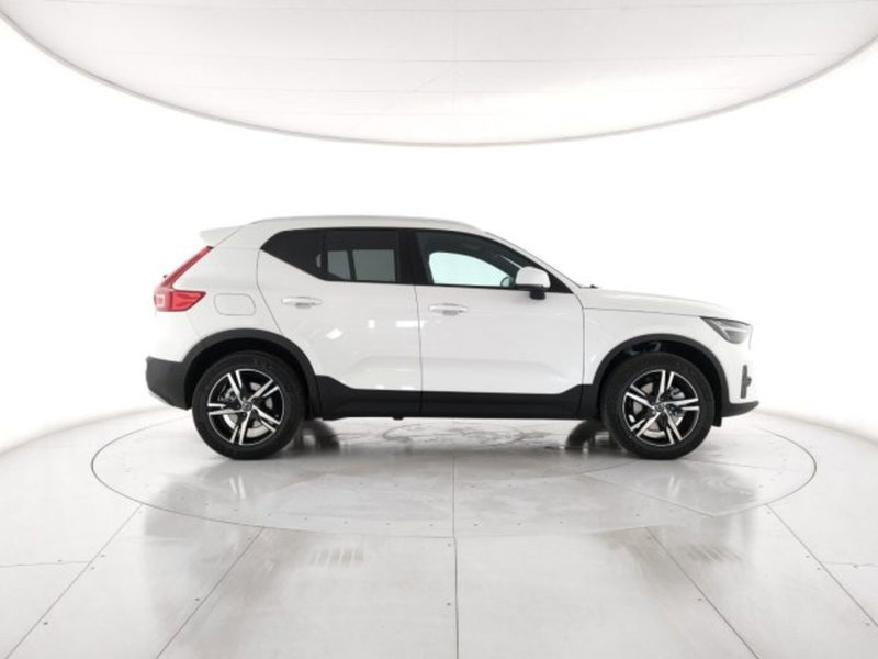 Volvo XC40 nuova a Modena (7)