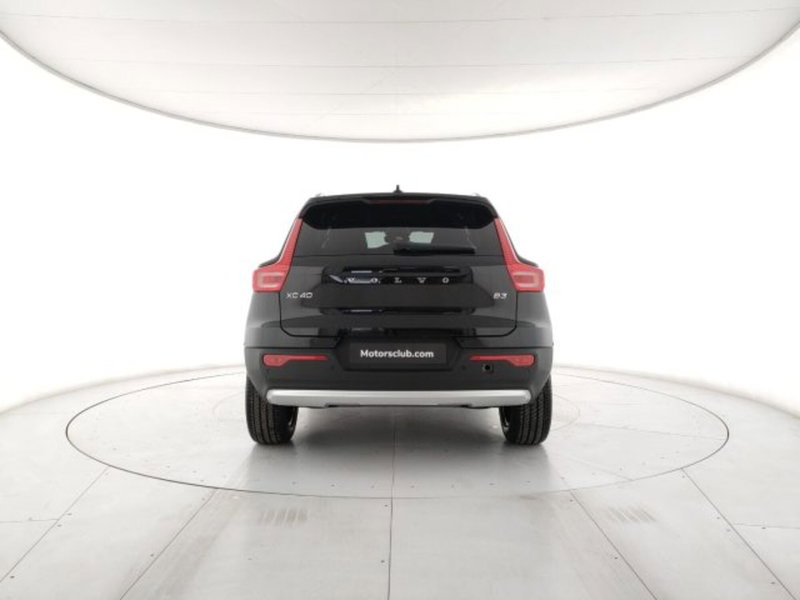 Volvo XC40 nuova a Modena (4)