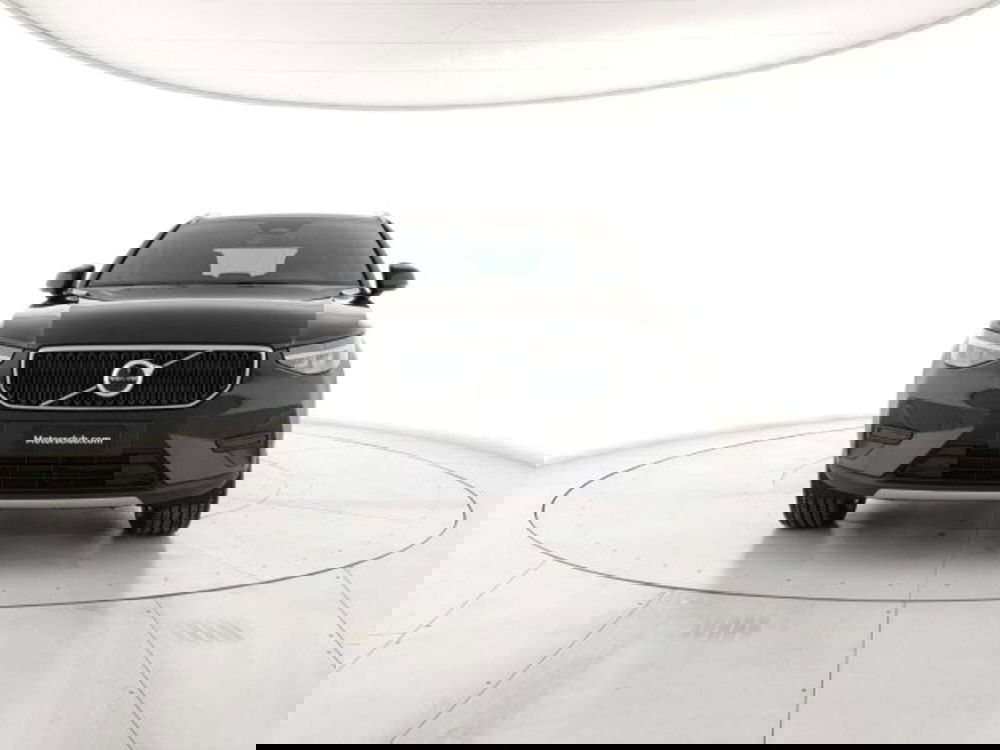 Volvo XC40 nuova a Modena (7)