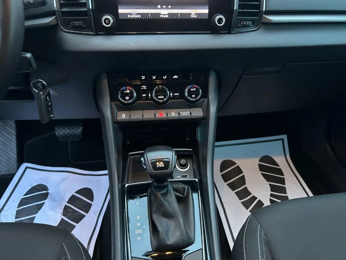 Skoda Karoq usata a Verona (9)