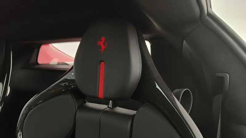 Ferrari 296 Coupé usata a Perugia (13)