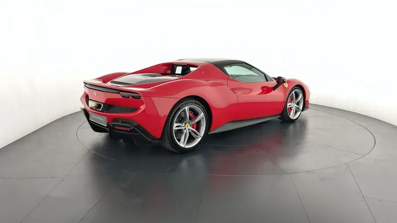 Ferrari 296 Coupé usata a Perugia (5)