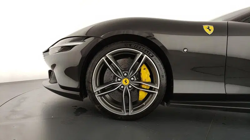 Ferrari Roma Coupé usata a Perugia (10)
