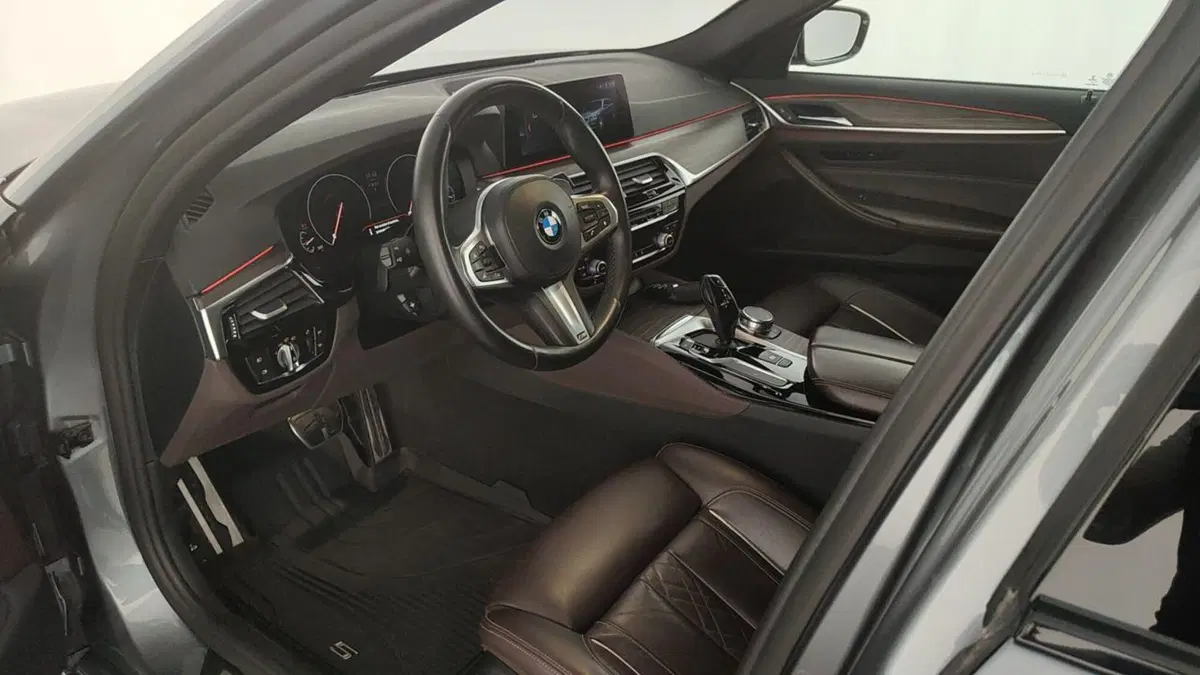BMW Serie 5 Touring usata a Perugia (10)